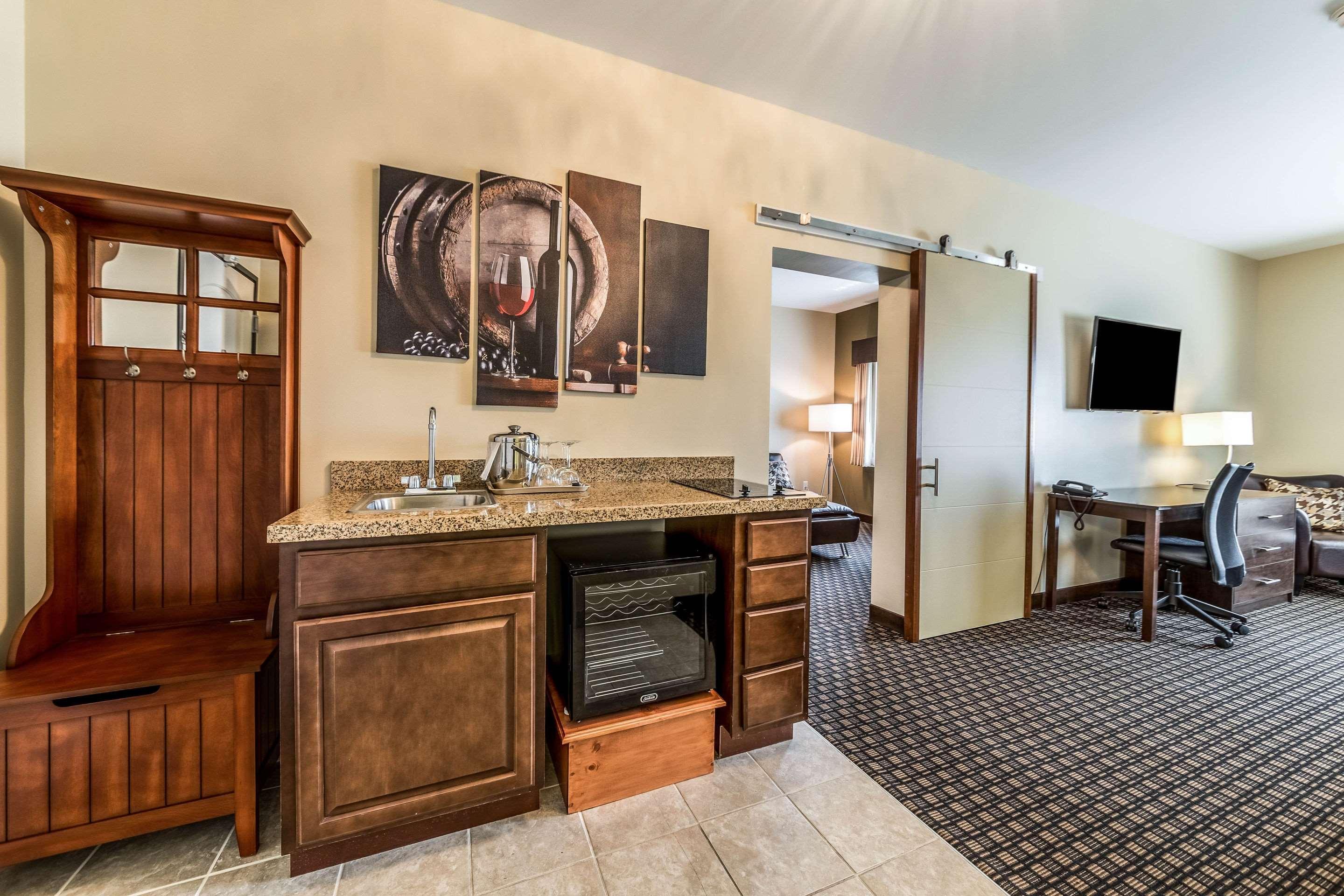 Comfort Inn & Suites Barnesville - Frackville Buitenkant foto